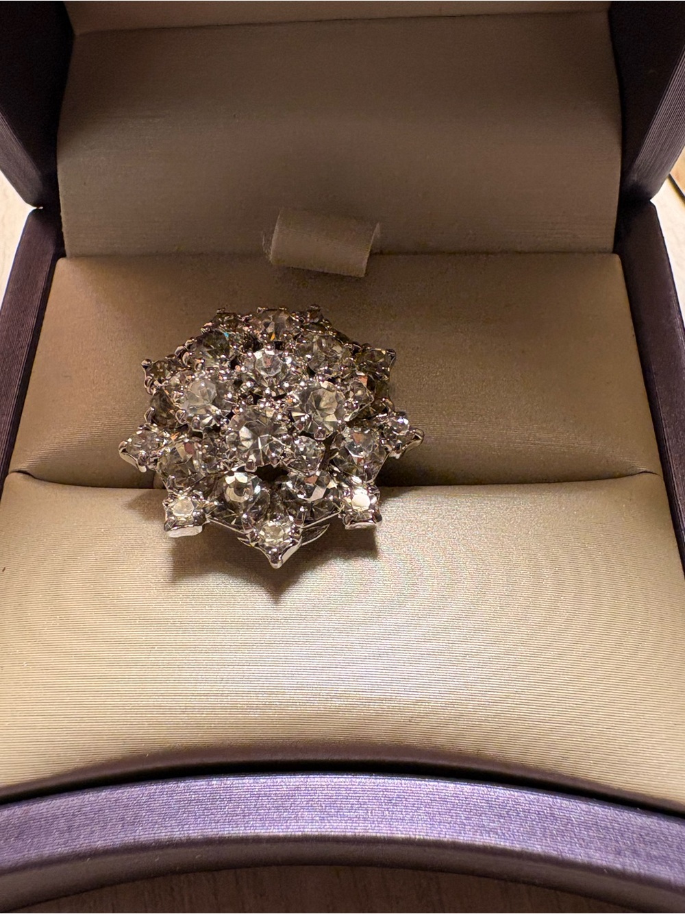 Vintage Tammy jewels rhinestone cocktail clustering